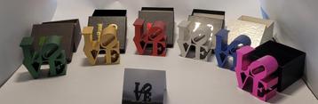 LOVE  robert indiana  set van 6 originele sculpturen beschikbaar voor biedingen
