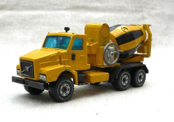 Siku 2817 Volvo N12 Betonmixer 1/55., Hobby en Vrije tijd, Modelauto's | 1:50, Gebruikt, Bus of Vrachtwagen, SIKU, Ophalen of Verzenden