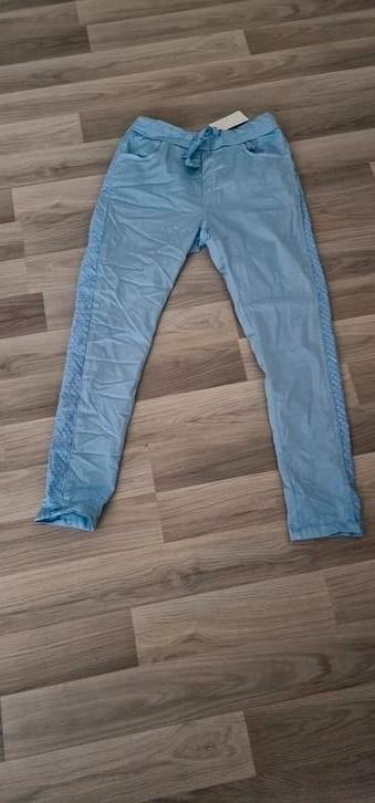87)Te koop nieuwe silky baby blauw jogbroek 1maat ongv.44/46 beschikbaar voor biedingen