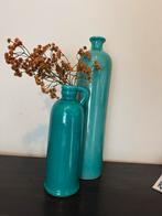 2 stuks BRYNXZ flessen turquoise., Ophalen, Overige kleuren, Nieuw, Glas