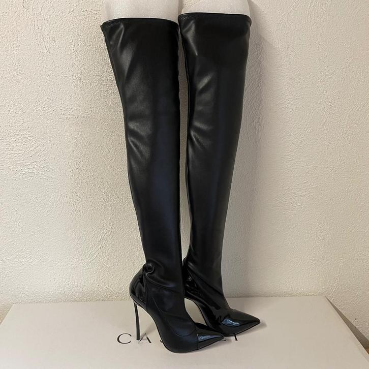 Casadei overknee laarzen in zwart leer - maat 38,5 nieuw, Kleding | Dames, Schoenen, Nieuw, Hoge laarzen, Zwart, Ophalen of Verzenden