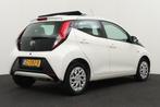 Toyota Aygo 1.0 Cabrio VVT-i x-play Carplay Camera LED, Auto's, Toyota, Voorwielaandrijving, Stof, Gebruikt, Euro 6