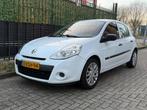 Renault Clio 1.2 Collection Wit 2012 AIRCO|NAP|APK 26, Auto's, Renault, Voorwielaandrijving, Euro 5, Gebruikt, Zwart