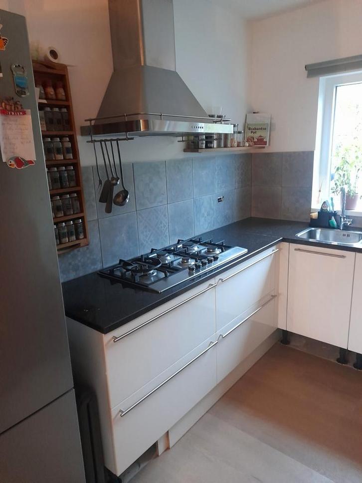 Hoekkeuken, Huis en Inrichting, Keuken | Complete keukens, Gebruikt, Hoekkeuken, Wit, Graniet of Steen, Ophalen of Verzenden