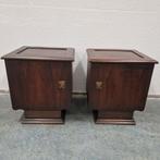 2 vintage nachtkastjes jaren 40 donker houten nachtkast, Kolibrivintagehal@gmail.com, Gebruikt, Minder dan 45 cm, Aaldertgeertsstraat 43 Olst