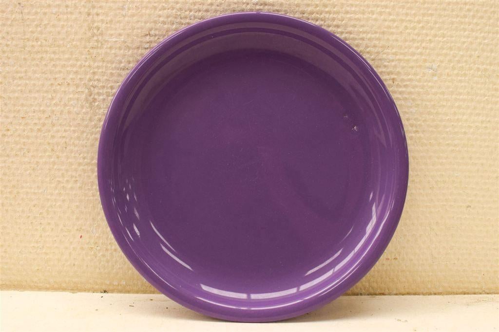 4 Platte porseleinen paarse borden 45914, Huis en Inrichting, Keuken | Servies, Gebruikt, Ophalen of Verzenden, Bord(en), Wedgwood