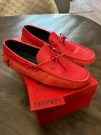 Tod’s for Ferrari – Rode suède & leer loafers, Overige kleuren, Ophalen of Verzenden, Zo goed als nieuw, Loafers