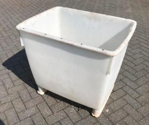 Drinkbak voor grootvee: 2 x, Dieren en Toebehoren, Hondenvoerbakken en Drinkbakken, Gebruikt, Ophalen