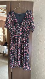 Guess jurk roze panter print mt m ( officieel mt L), Maat 38/40 (M), Ophalen of Verzenden, Zo goed als nieuw, Roze