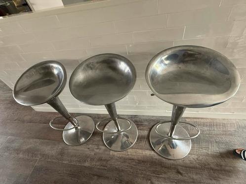3 Magis Bombo Barkrukken RVS design., Huis en Inrichting, Barkrukken, Gebruikt, 60 tot 90 cm, Metaal, 3 krukken, In hoogte verstelbaar