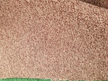 Nieuwe vloerbedekking te koop beschikbaar voor biedingen