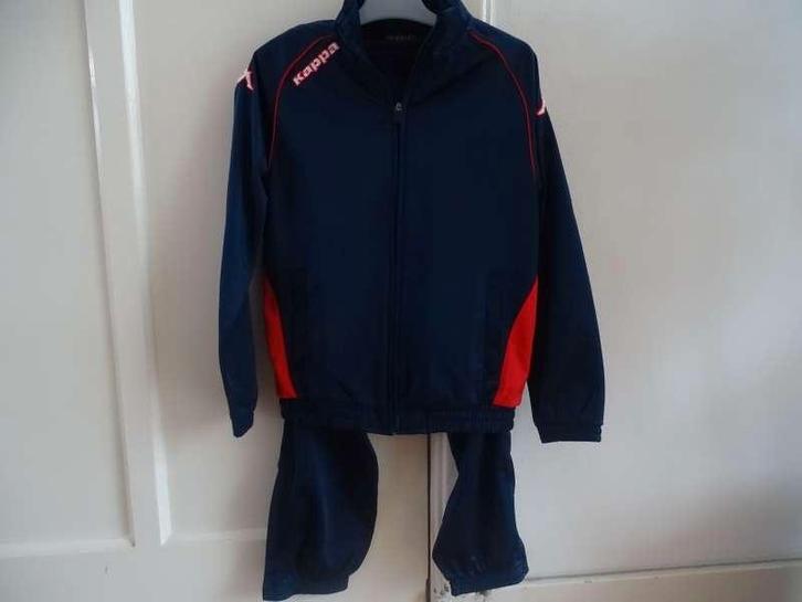 Trainingspak merk Kappa maat 140 kleur donkerblauw, Kinderen en Baby's, Kinderkleding | Maat 128, Zo goed als nieuw, Jongen of Meisje