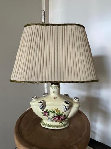 one of a kind lampje beschikbaar voor biedingen
