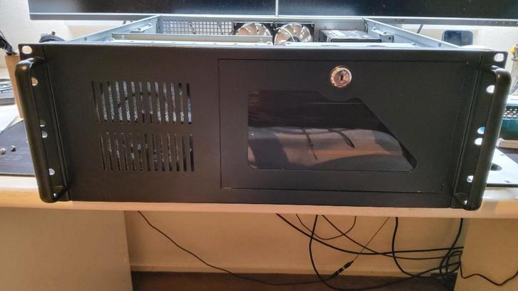 Asus PC in 4U 19" kast, Computers en Software, Desktop Pc's, Gebruikt, 3 tot 4 Ghz, HDD, 16 GB, Virtual Reality, Ophalen