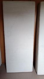 Twee Cool Touch matrassen +bijbehorende topper, Huis en Inrichting, Ophalen, Zo goed als nieuw, Eenpersoons