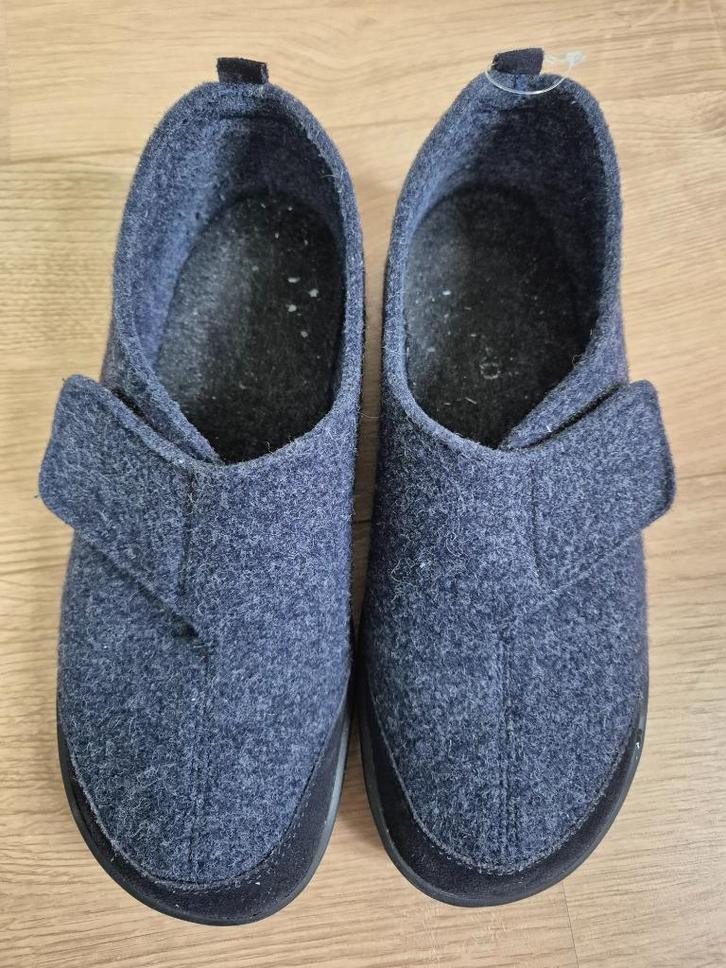 Sch142 - Blauwe warme Helvesko sloffen maat 41 (1), Kleding | Dames, Schoenen, Pantoffels of Sloffen, Blauw, Ophalen of Verzenden