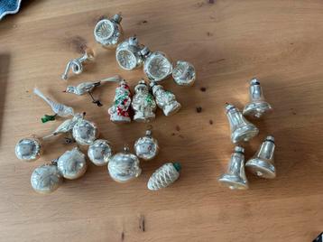 Antieke kerstboom decoratie beschikbaar voor biedingen