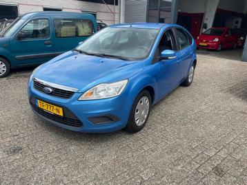Ford Focus 1.4 Trend airco nieuwe apk beschikbaar voor biedingen