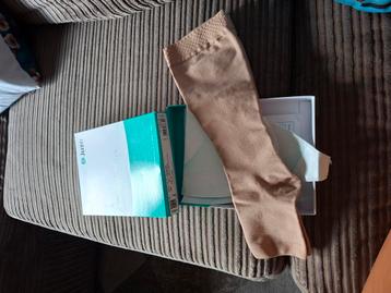 Compressiekousen 1 x nieuw 2 x kort gebruikt beschikbaar voor biedingen