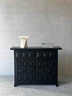Vintage brutalistische zwarte dressoir, Huis en Inrichting, Ophalen, Zo goed als nieuw, 25 tot 50 cm