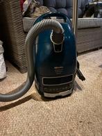Miele Complete C3 Stofzuiger -, Witgoed en Apparatuur, Stofzuigers, Stofzuiger, Ophalen of Verzenden, Zo goed als nieuw, Minder dan 1200 watt
