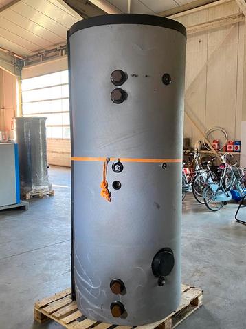 CV Buffervat Austria Email HRS 900/7.5   900Liter  beschikbaar voor biedingen