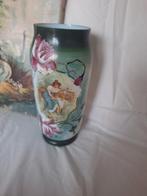 Opaline vaas, Antiek en Kunst, Antiek | Vazen, Ophalen of Verzenden