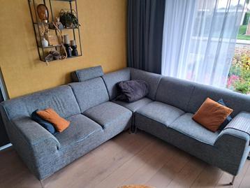 Mooie zithoek bank grijs zgan    merk: MONTEL beschikbaar voor biedingen