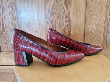 Hispanitas rode snakeskin leren pumps blokhak mt 37 nieuw beschikbaar voor biedingen