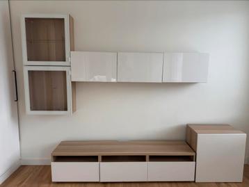 Ikea Besta - afbeelding 1