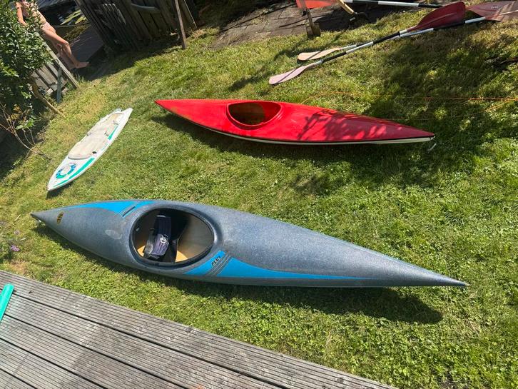 Twee Kajaks met Peddels - Gebruikt Bijna gratis, Watersport en Boten, Kano's, Gebruikt, Kajak, Eén persoon, Met peddels, Ophalen