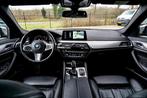 BMW 5-serie Touring M550d xDrive 400 PK PANO/TREKHAAK/ACC/ST, Auto's, BMW, Automaat, Gebruikt, Euro 6, 2993 cc