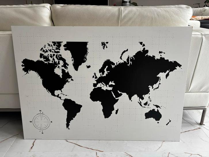 IKEA MOLLTORP Wereldkaart - Wanddecoratie, Huis en Inrichting, Woonaccessoires | Schilderijen, Tekeningen en Foto's, Gebruikt