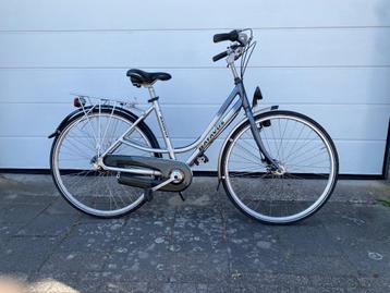 Batavus Stacato damesfiets mt 50 1.60=1.75 mtr 125,- beschikbaar voor biedingen
