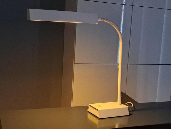 retro vintage witte bureau-/tafellamp, stijl HALA, Huis en Inrichting, Lampen | Tafellampen, Gebruikt, Minder dan 50 cm, Metaal