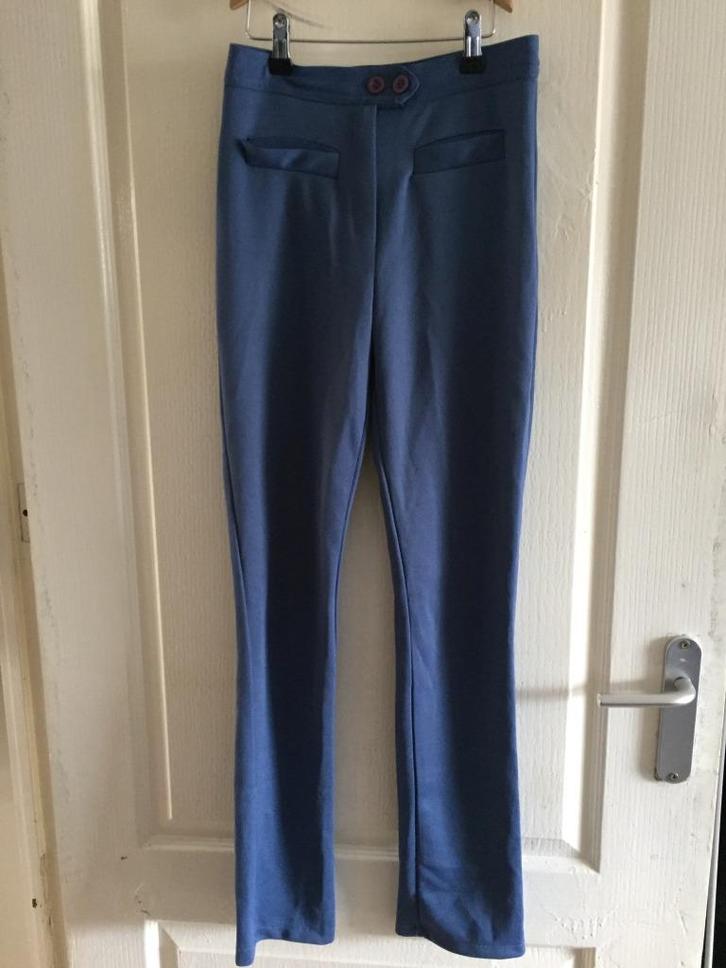 Stretch broek S, blauw. (2B19), Kleding | Dames, Broeken en Pantalons, Gedragen, Maat 38/40 (M), Blauw, Lang, Ophalen of Verzenden