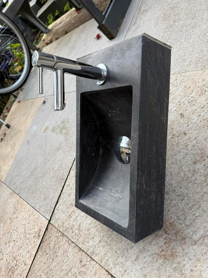 Fonteinset Natuursteen Wasbak Toilet - 41x25cm, Doe-het-zelf en Verbouw, Sanitair, Zo goed als nieuw, Wastafel, Ophalen of Verzenden