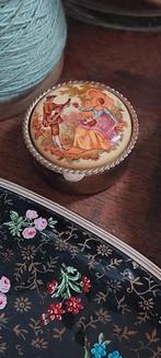Oud brocant vintage PILLENDOOSJE pillen-doosje, Antiek en Kunst, Curiosa en Brocante, Ophalen of Verzenden