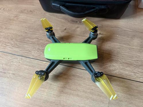 DJI Spark Fly More Combo, Audio, Tv en Foto, Drones, Zo goed als nieuw, Drone met camera, Ophalen of Verzenden