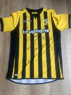 Vitesse shirt 2014-2015 gesigneerd door alle spelers, Ophalen of Verzenden, Zo goed als nieuw, Shirt