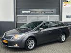 Toyota Avensis Wagon 1.8 VVTi Dynamic Business Special I AIR, 4 cilinders, Origineel Nederlands, Handgeschakeld, Grijs