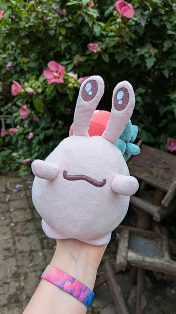 Aardbei room slak pastel roze knuffel handgemaakt  beschikbaar voor biedingen