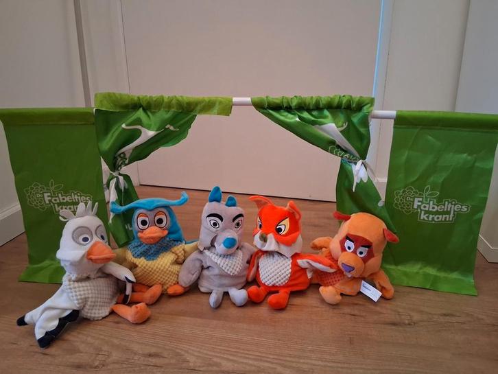 Fabeltjeskrant Poppentheater + Poppenkast, Kinderen en Baby's, Speelgoed | Knuffels en Pluche, Gebruikt, Overige typen, Ophalen of Verzenden