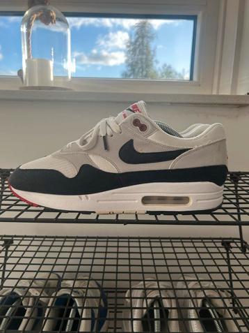 Nike Air Max 1 “Obsidian” beschikbaar voor biedingen