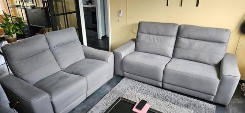 Bankstel twee zits, plus twee en een half zits nu € 500,00., Huis en Inrichting, Banken | Complete zithoeken, Zo goed als nieuw