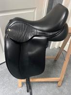 Hulsebos dressuurzadel Dynamic WB3 17,5” MW-boom, Dieren en Toebehoren, Paarden en Pony's | Zadels, Ophalen of Verzenden, Zo goed als nieuw