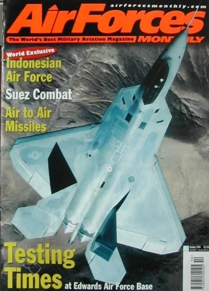 Airforce Monthly okt. 1999 met poster RAF 2007, Verzamelen, Luchtvaart en Vliegtuigspotten, Ophalen of Verzenden, Zo goed als nieuw