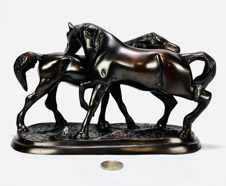 82. Bronzen beeld, tweede helft 19e eeuw, Europa, Antiek en Kunst, Kunst | Beelden en Houtsnijwerken, Ophalen of Verzenden