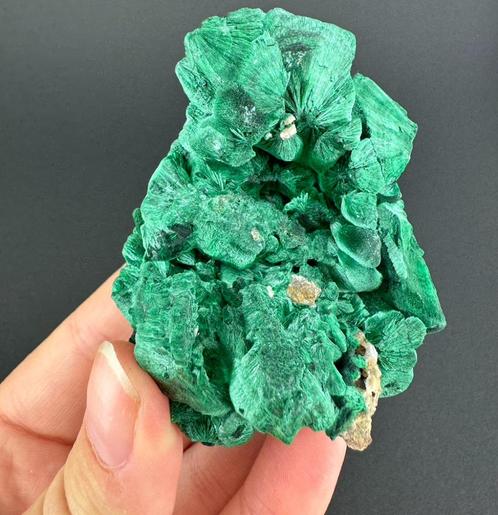 Malachiet uit Congo, Verzamelen, Mineralen en Fossielen, Mineraal, Ophalen of Verzenden