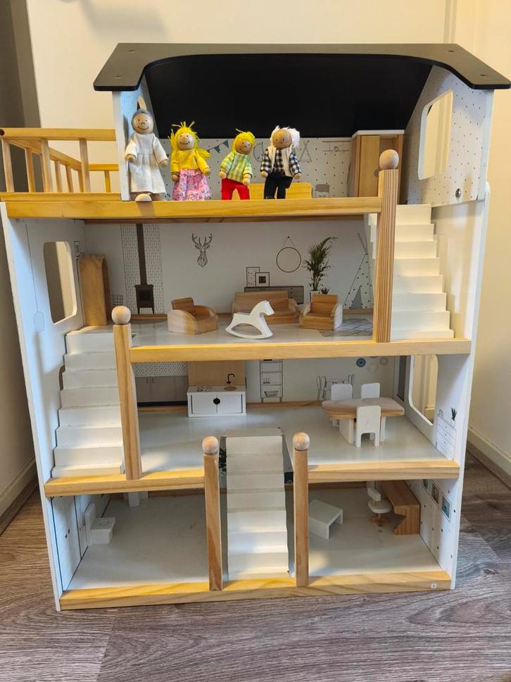Petite Amelie poppenhuis, Kinderen en Baby's, Speelgoed | Poppenhuizen, Zo goed als nieuw, Poppenhuis, Ophalen